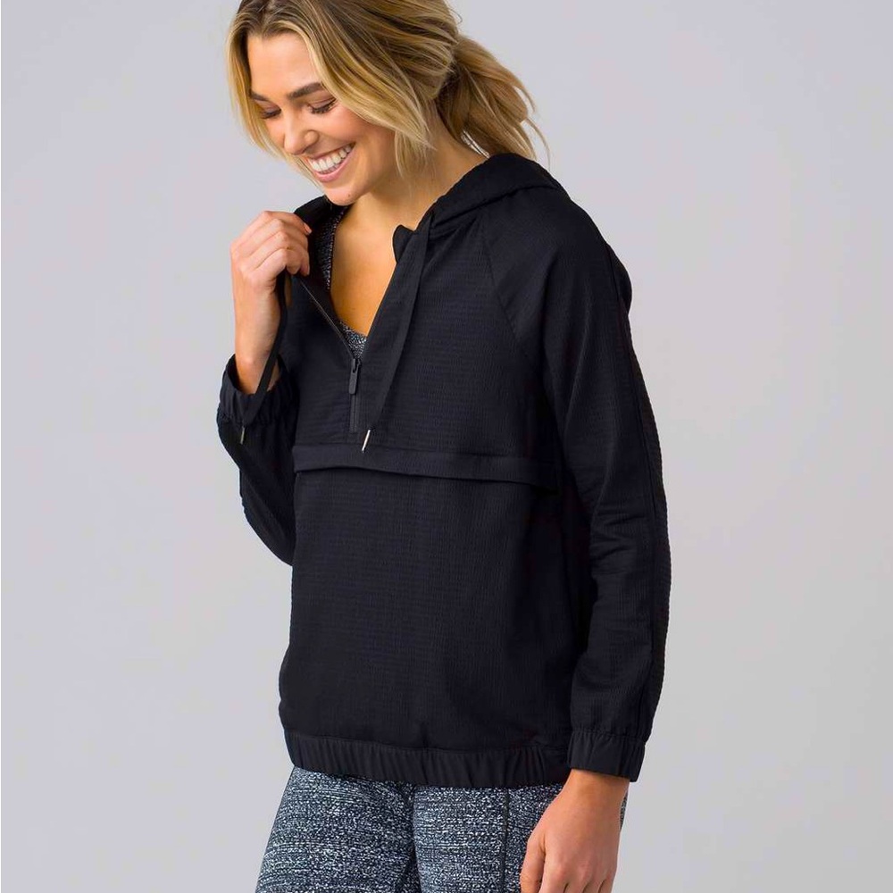 Lululemon pack lite pullover